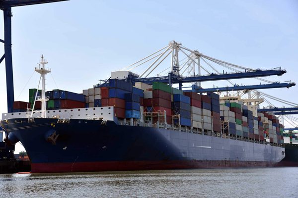 Smart Commercial Insurance for Charleston’s Risk Zones